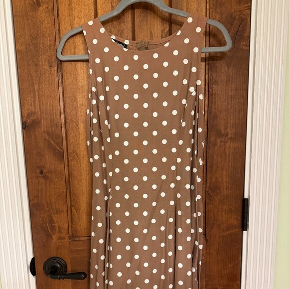 Camel Brown with White Polka Dots Slip-on Dress, Size 9/10 - Picture 1 of 3